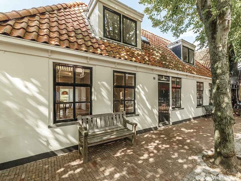 Dorpsstraat 10, Gesundheit auf Vlieland